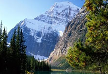 壮观对决！双方拼尽全力，比赛将是一场硬仗